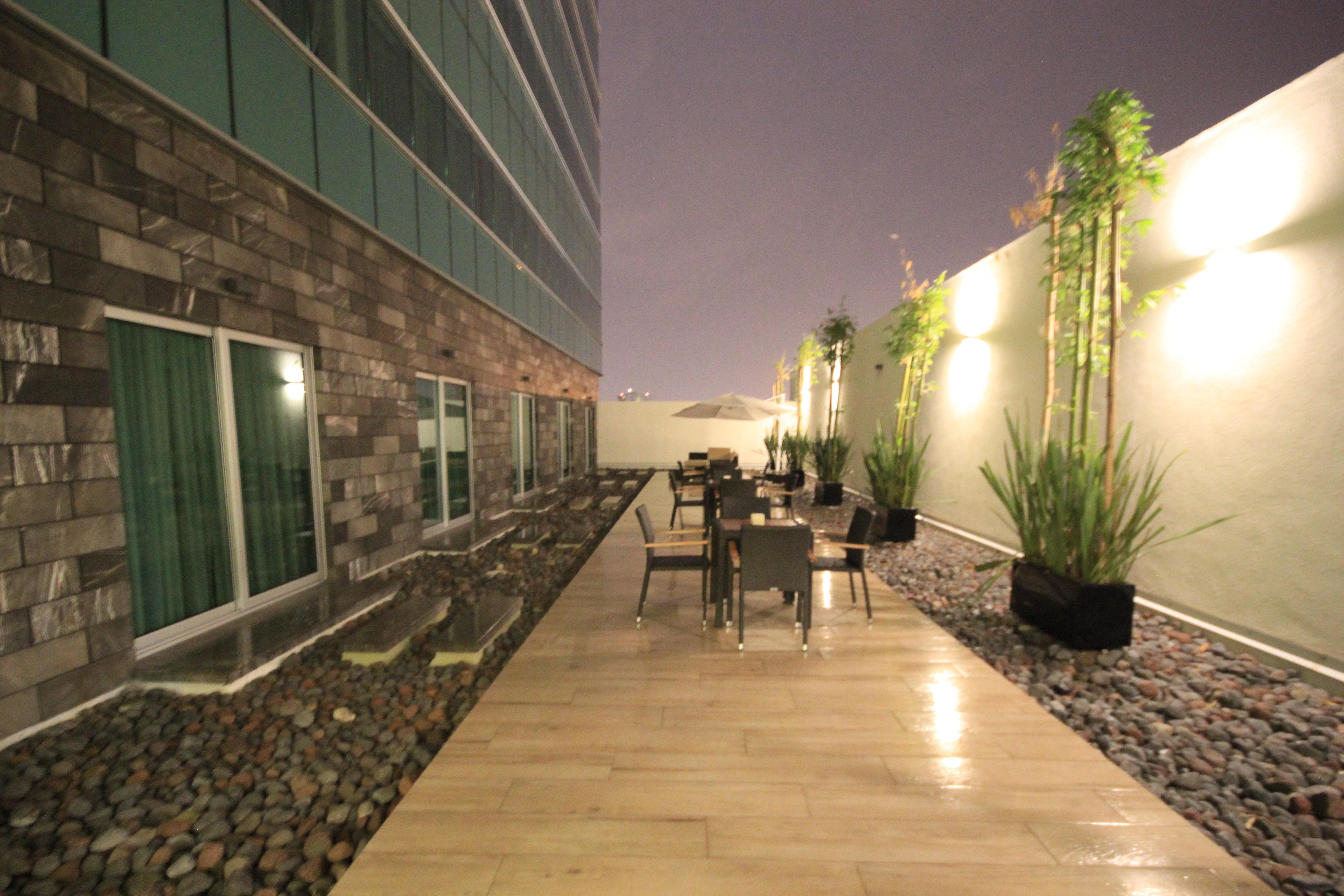 Holiday Inn & Suites Plaza Mayor By Ihg León Exterior foto